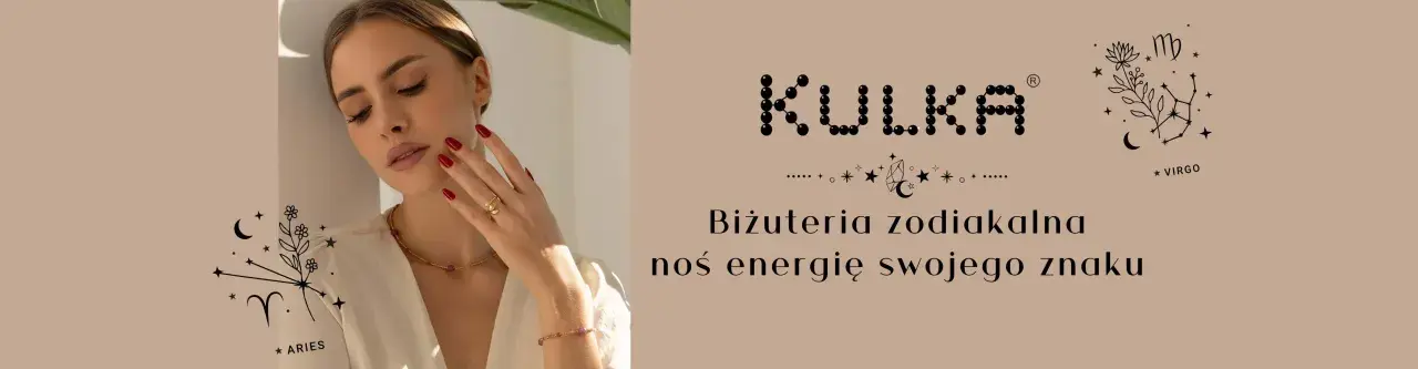 Kobieta w biżuterii zodiakalnej. Kolekcja "Noc Kairu" podkreśla właściwości Twojego znaku zodiaku.