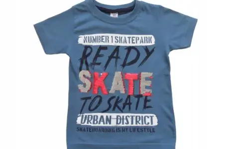 Najlepsze t-shirty z cekinami dla chłopca - modne i wygodne modele