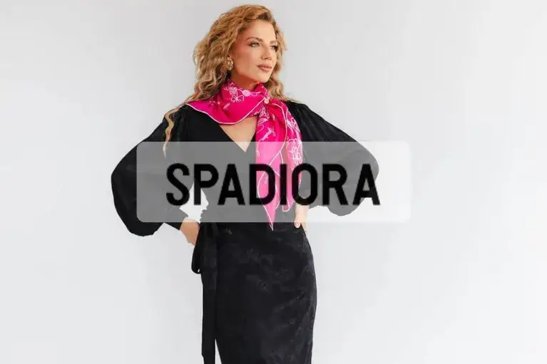 Elegancki prezent dla niej: przewodnik na urodziny, rocznice i święta